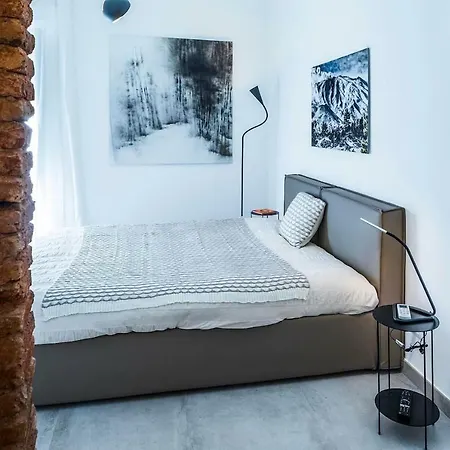 Apartment Casa Penninello 2 *